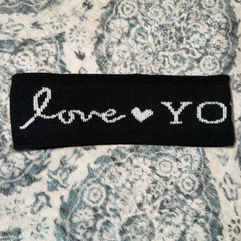 Black and White Headband with Design